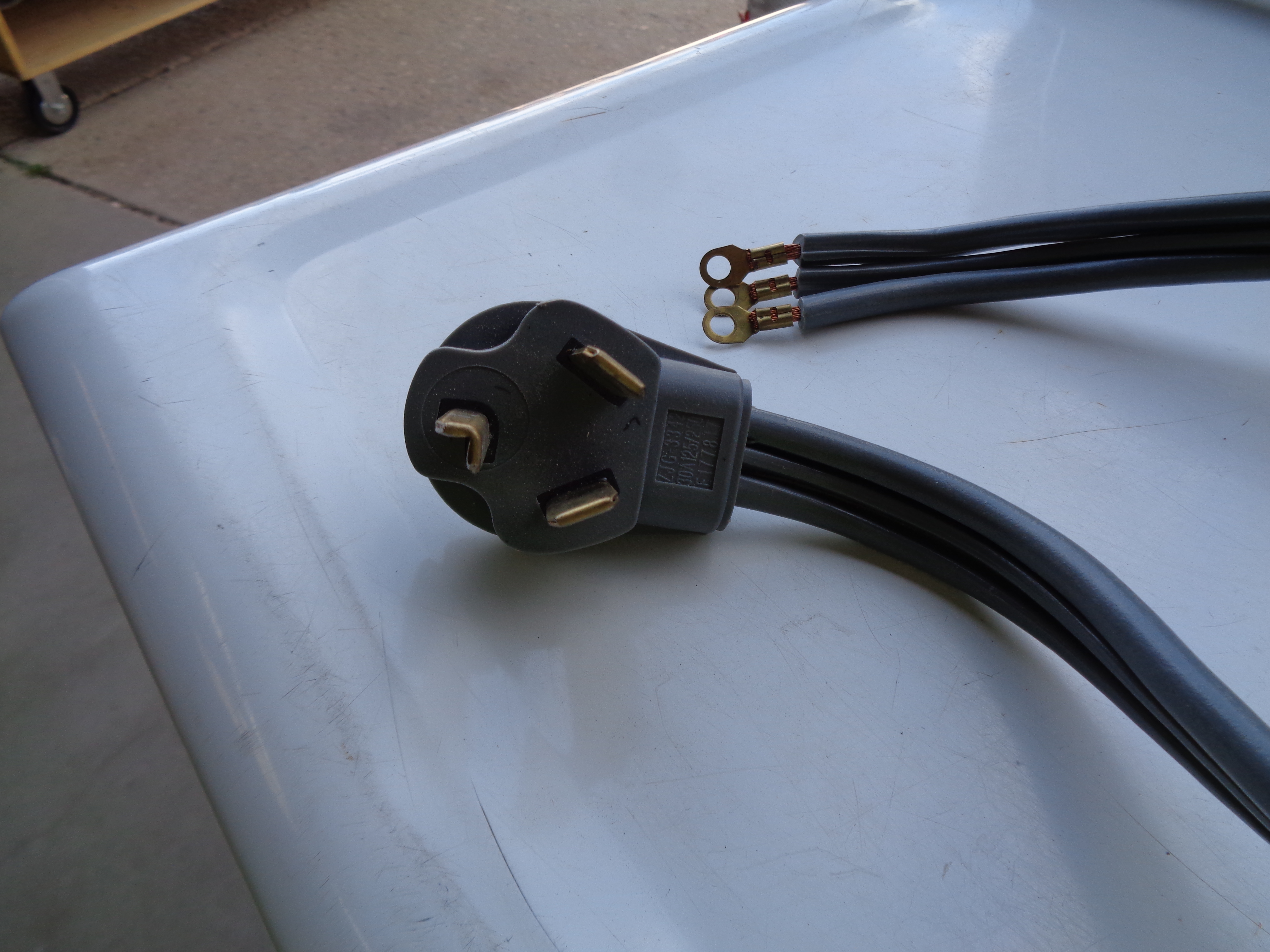 220 3 prong plug wiring